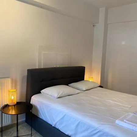 Tsakos Feriehus Neápolis